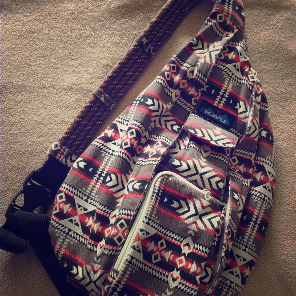 Kavu crossbody rope sling bag